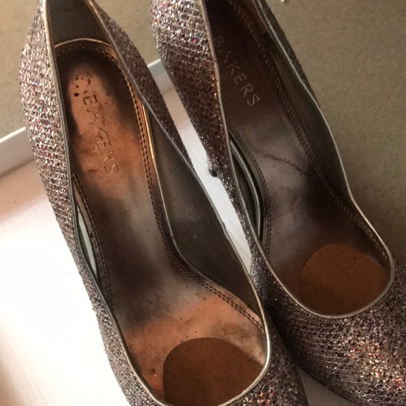 Size 11 Bakers Multi color Sparkling Heels. - Picture 2 of 4